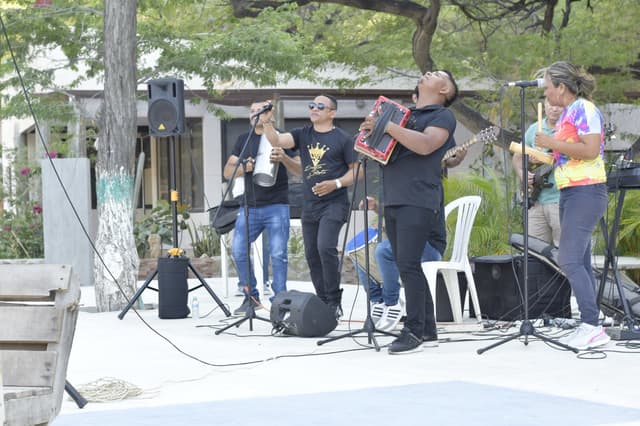 conjunto vallenato en santa marta